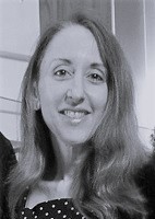 BW image of Gloria Freeborn